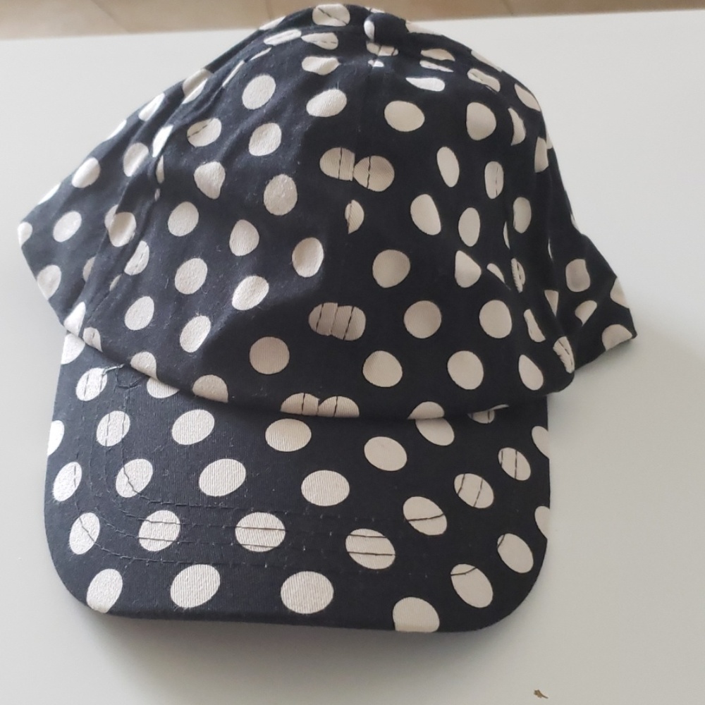 Polka dots hats